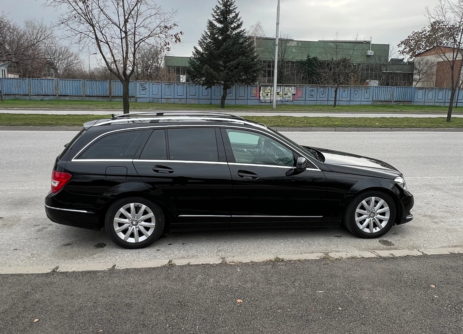 Mercedes-Benz C 220 S204 avangard automat - изображение 5