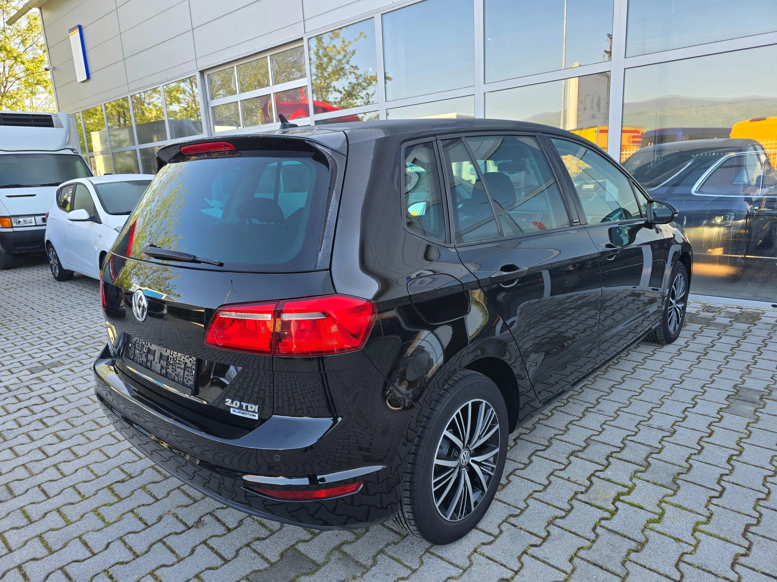 VW Sportsvan 2.0 TDi* ALLSTAR* KAMERA* PANORAMA* DISTRONIC*  | Mobile.bg � ����������� 6
