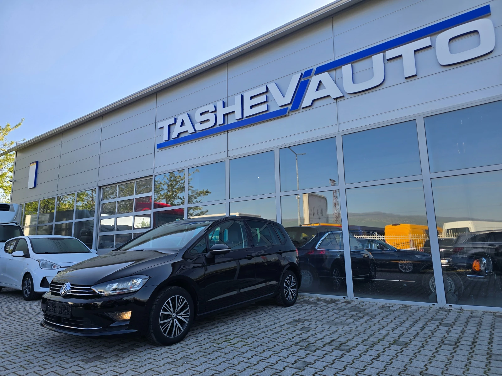 VW Sportsvan 2.0 TDi* ALLSTAR* KAMERA* PANORAMA* DISTRONIC*  | Mobile.bg � ����������� 4