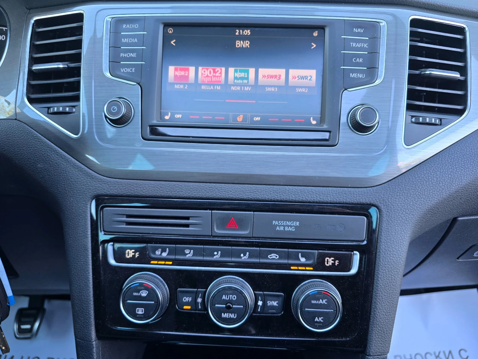 VW Sportsvan 2.0 TDi* ALLSTAR* KAMERA* PANORAMA* DISTRONIC*  | Mobile.bg � ����������� 14