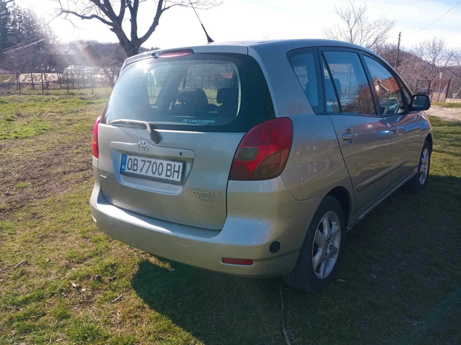 Toyota Corolla verso 1, снимка 3 - Автомобили и джипове - 53841474