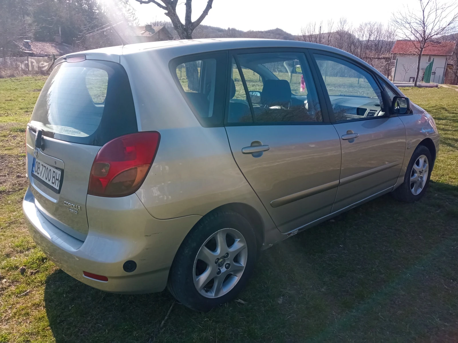 Toyota Corolla verso 1, снимка 4 - Автомобили и джипове - 53841474