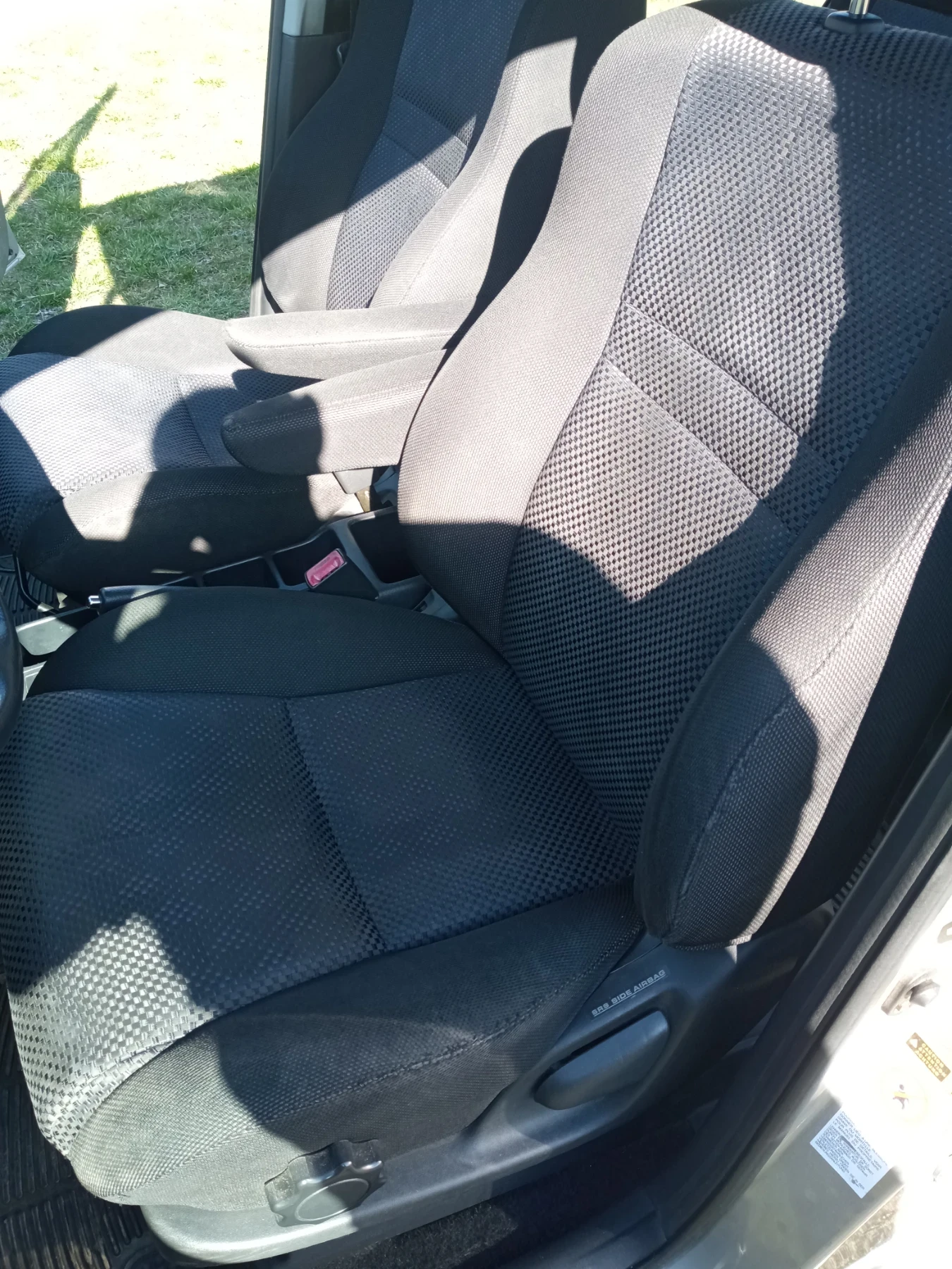 Toyota Corolla verso 1, снимка 9 - Автомобили и джипове - 53841474