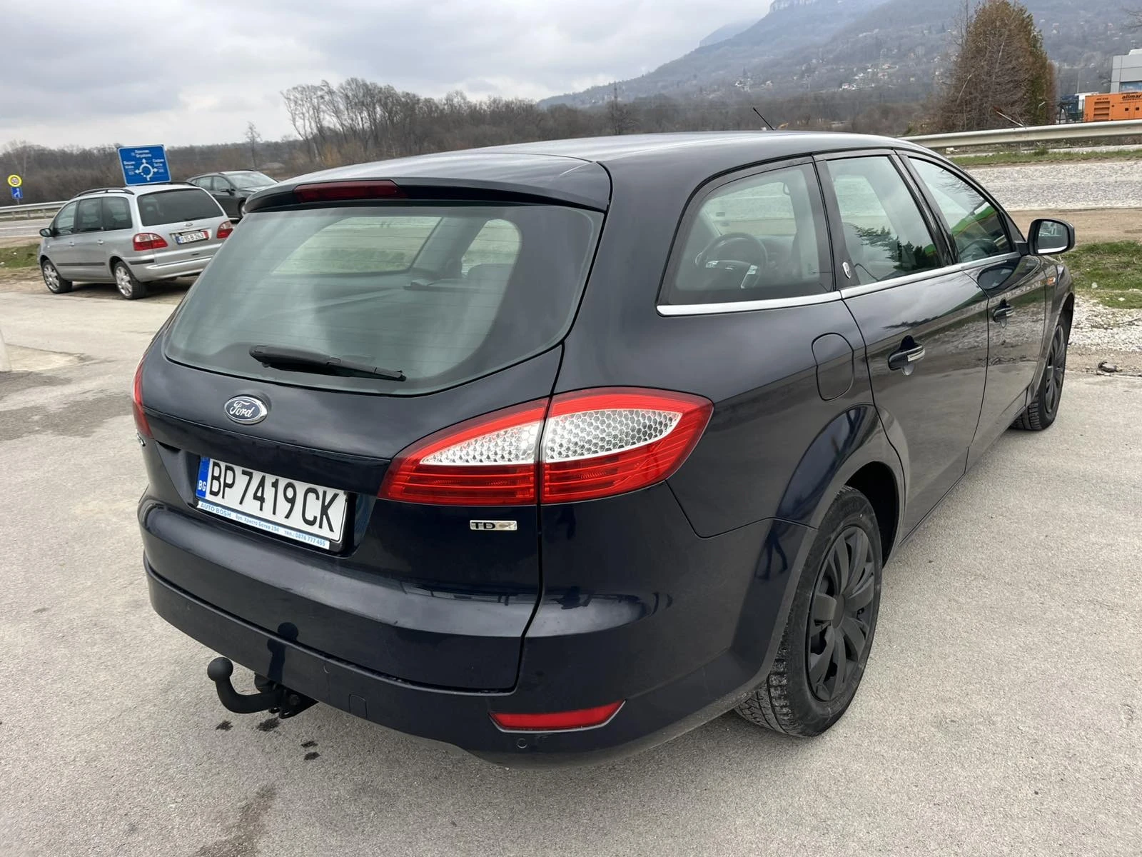 Ford Mondeo 2.0HDI 140кс EURO 4 ВНОС ИТАЛИЯ, снимка 4 - Автомобили и джипове - 53953525