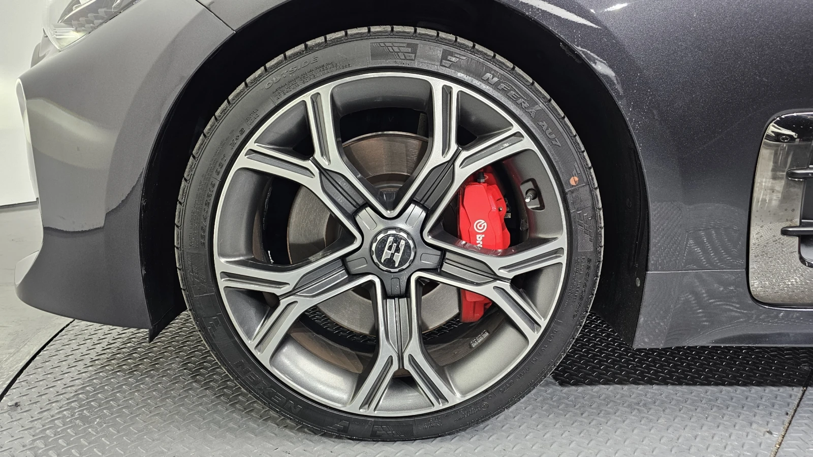 Kia Stinger 2.0T 2WD PLATINUM autogeorge.com, снимка 5 - Автомобили и джипове - 54123984