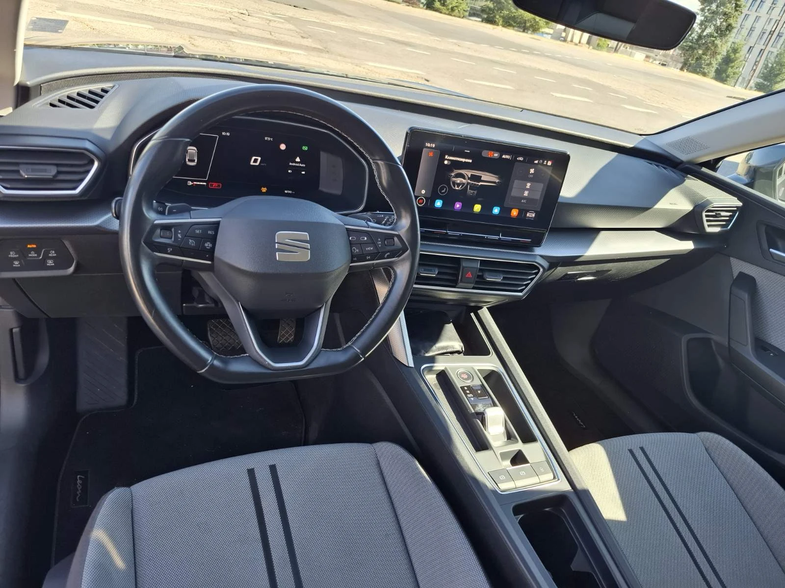 Seat Leon, снимка 8 - Автомобили и джипове - 54271837