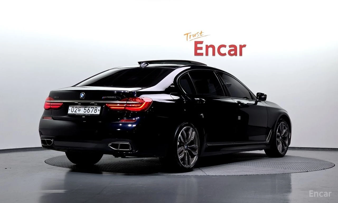 BMW 760 Li* XDRIVE* BOWERS AND WILKINS* HEAD-UP* GESTURE* , снимка 4 - Автомобили и джипове - 54480331