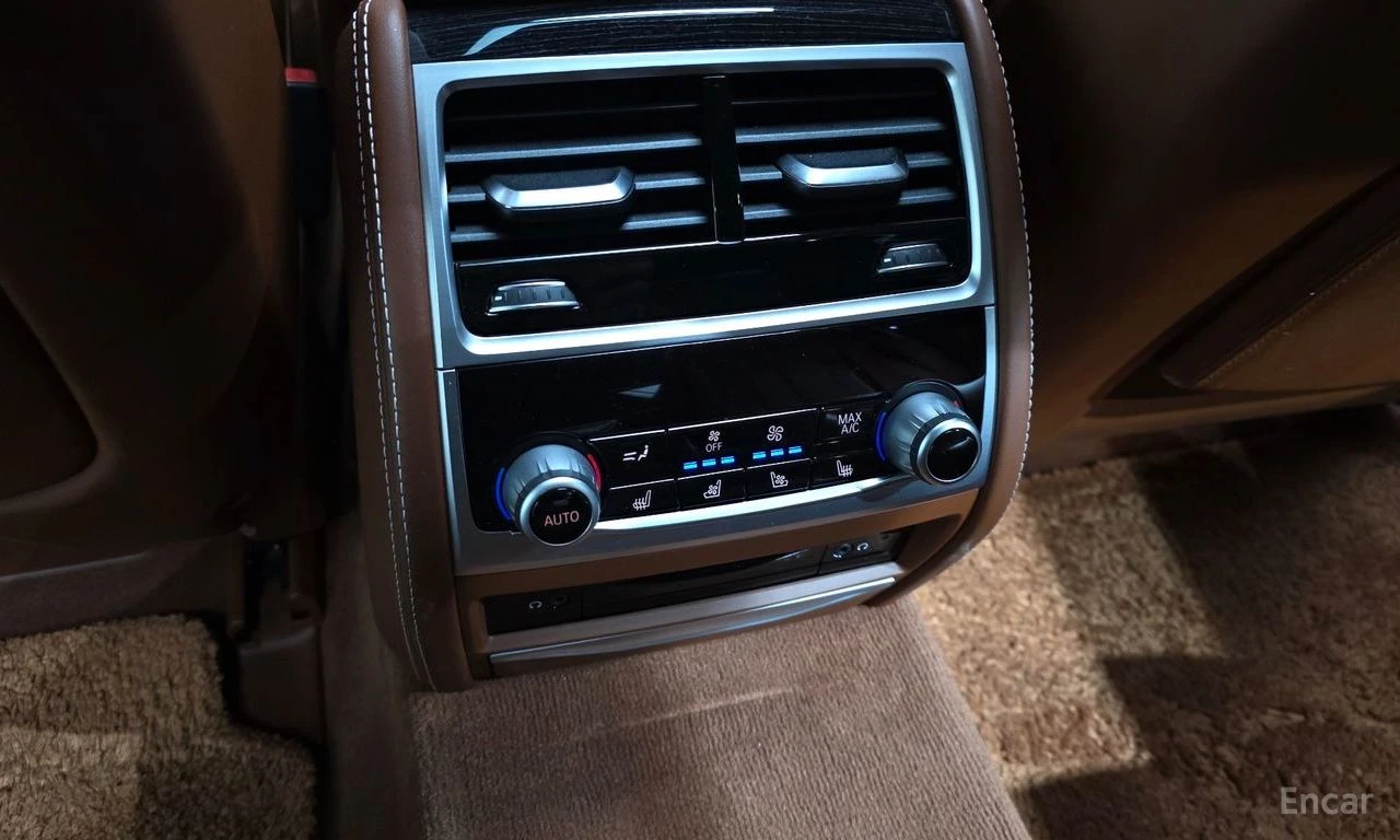 BMW 760 Li* XDRIVE* BOWERS AND WILKINS* HEAD-UP* GESTURE* , снимка 17 - Автомобили и джипове - 54480331