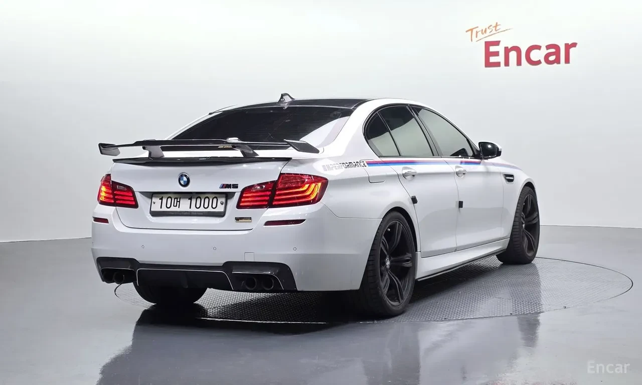 BMW M5 HEAD-UP* HARMAN* PERFORMANCE* ЩОРИ* КРАЙНА ЦЕНА, снимка 3 - Автомобили и джипове - 54630076