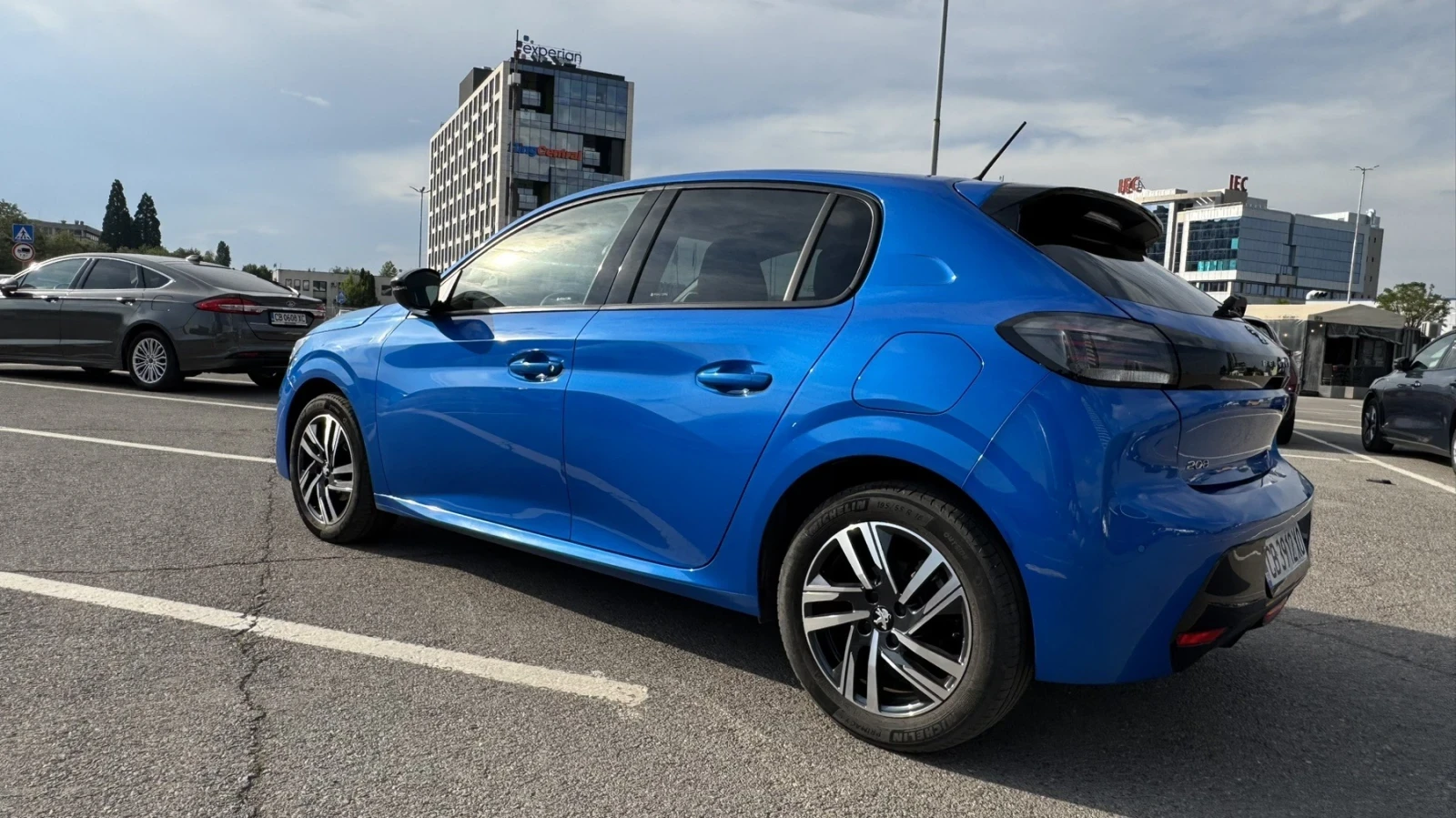 Peugeot 208 | Mobile.bg � ����������� 4