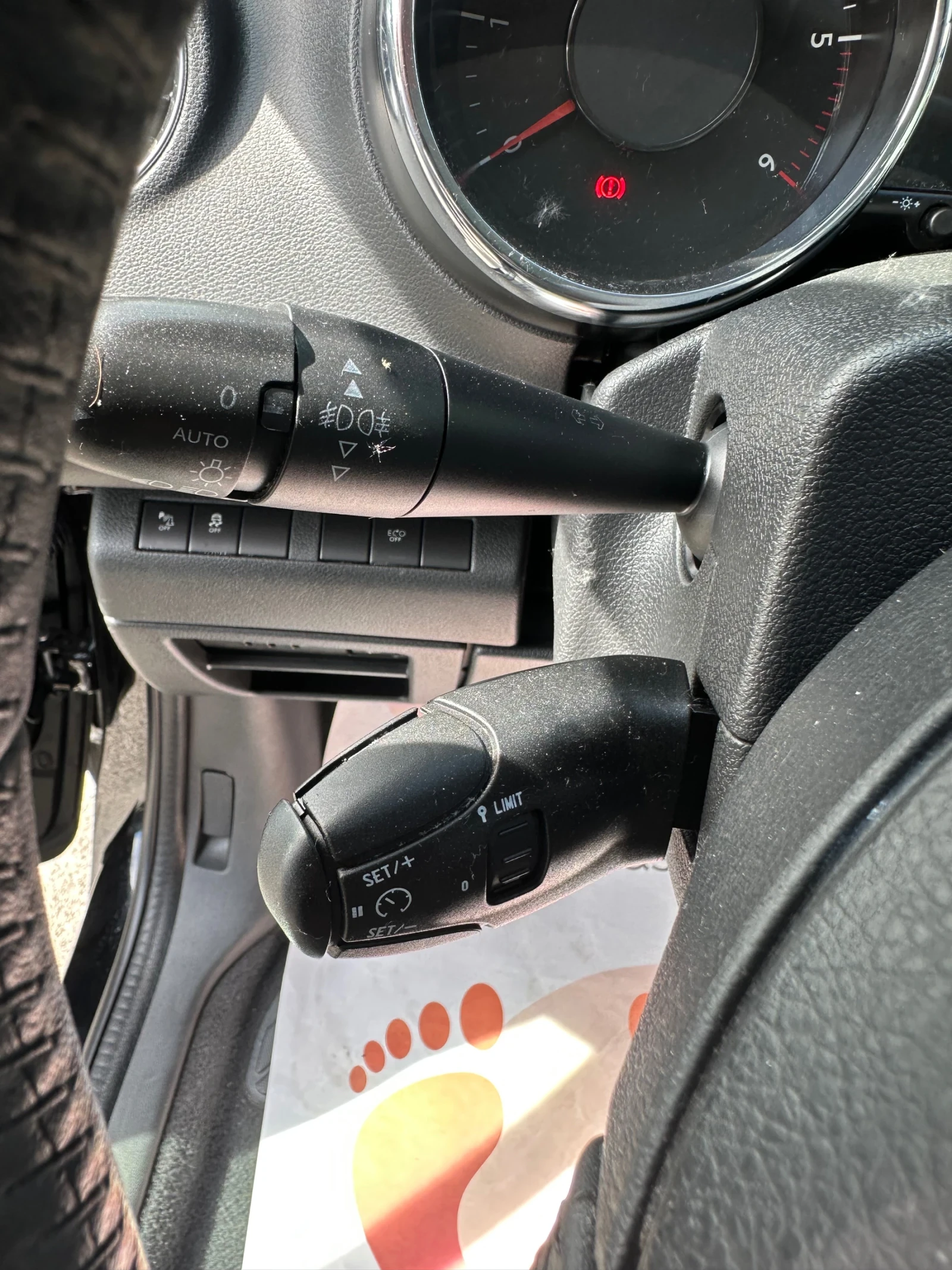 Peugeot 3008 Peugeot 3008-1.6hdi automatic , снимка 12 - Автомобили и джипове - 54854578
