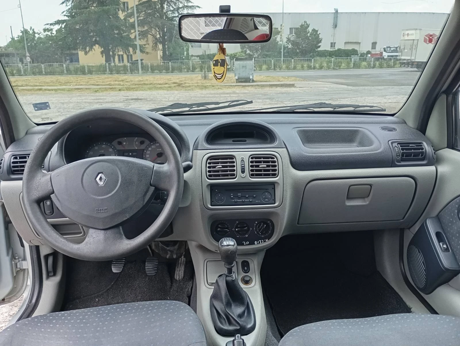 Renault Clio, снимка 3 - Автомобили и джипове - 55216818