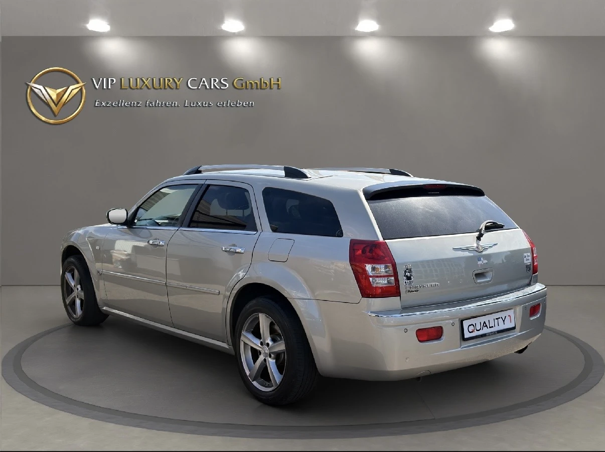 Chrysler 300c 3.5i Швейцария, снимка 7 - Автомобили и джипове - 55277874