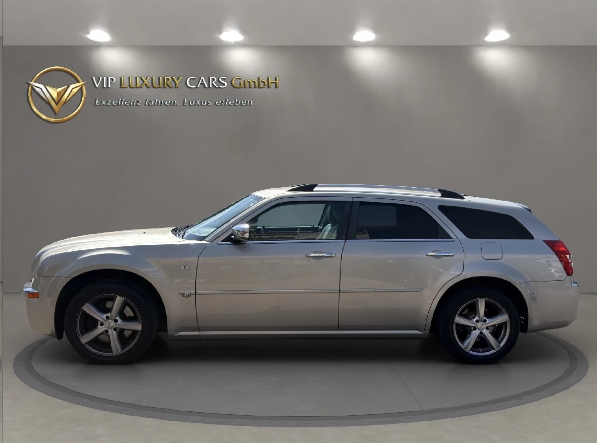 Chrysler 300c 3.5i Швейцария, снимка 8 - Автомобили и джипове - 55277874