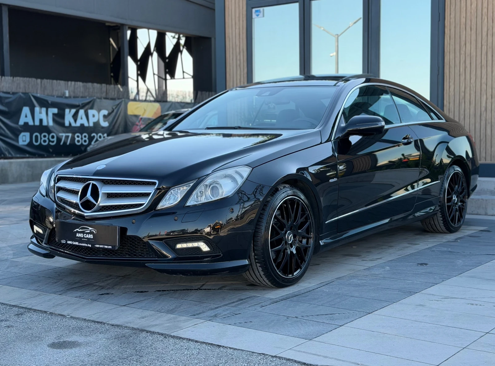 Mercedes-Benz E 350 * AMG Line* Панорама* Coupe* 
