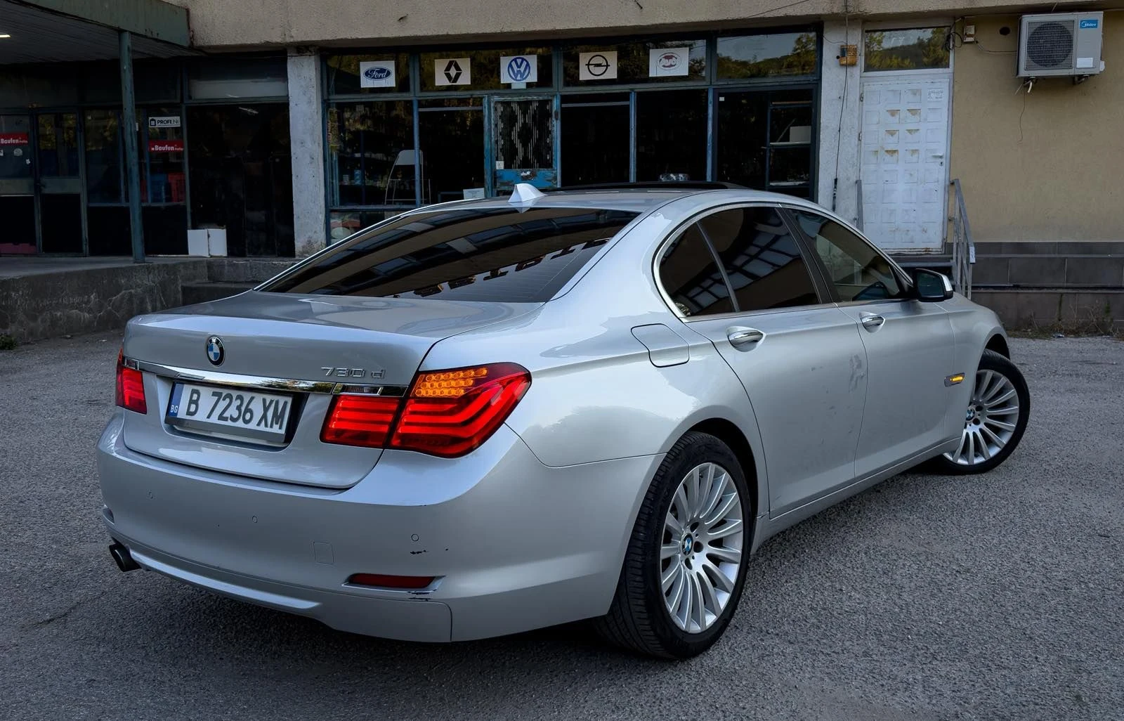 BMW 730 730d f01, снимка 4 - Автомобили и джипове - 55600833