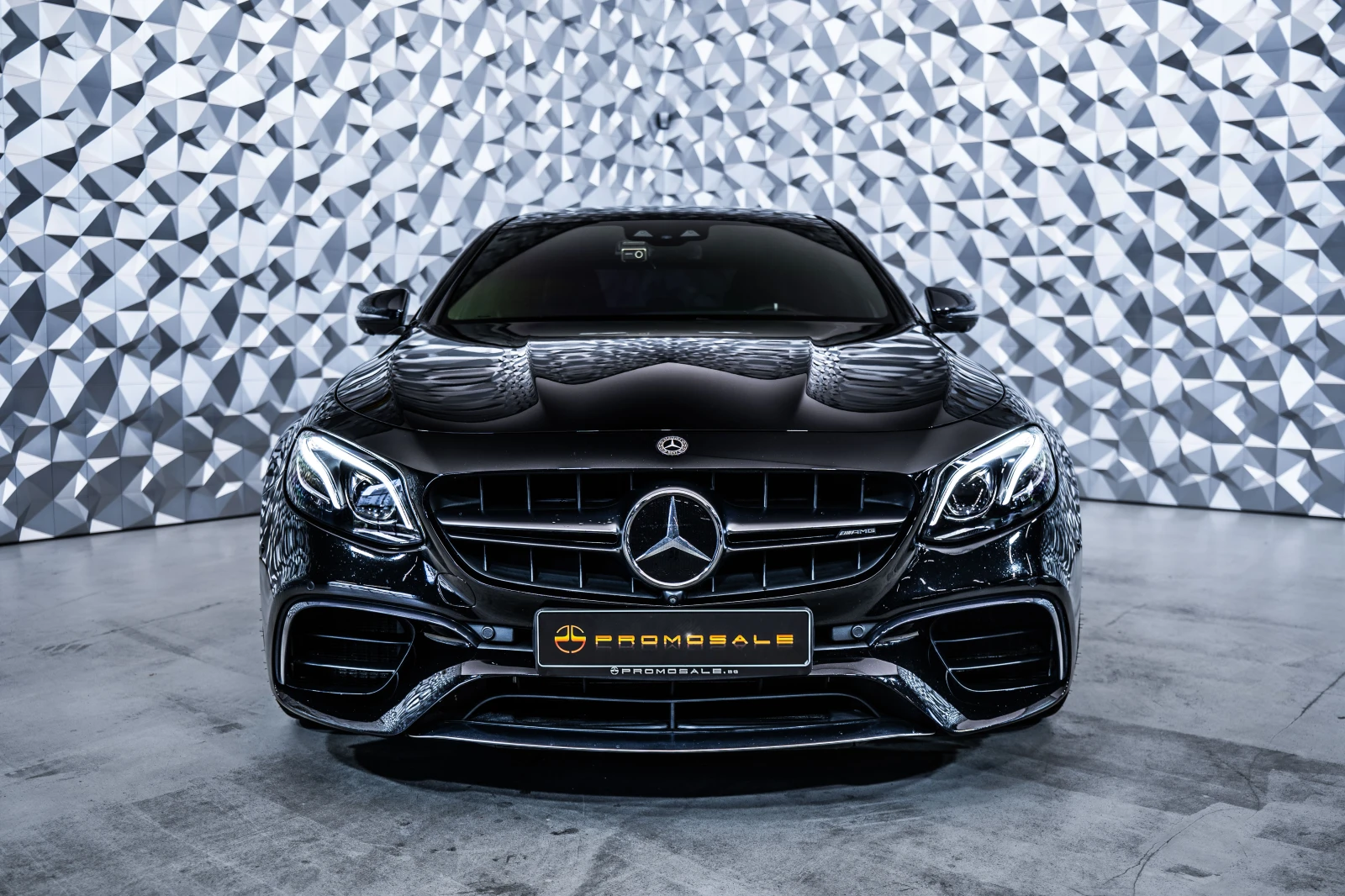 Mercedes-Benz E 63 AMG S 4M AMG* Pano* Burm | Mobile.bg � ����������� 2