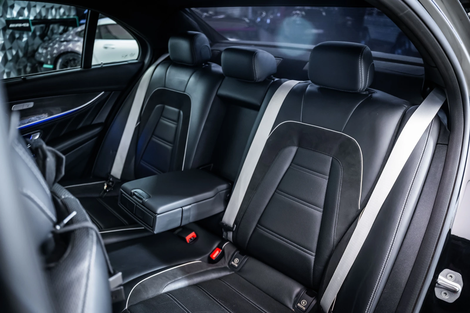 Mercedes-Benz E 63 AMG S 4M AMG* Pano* Burm | Mobile.bg � ����������� 15