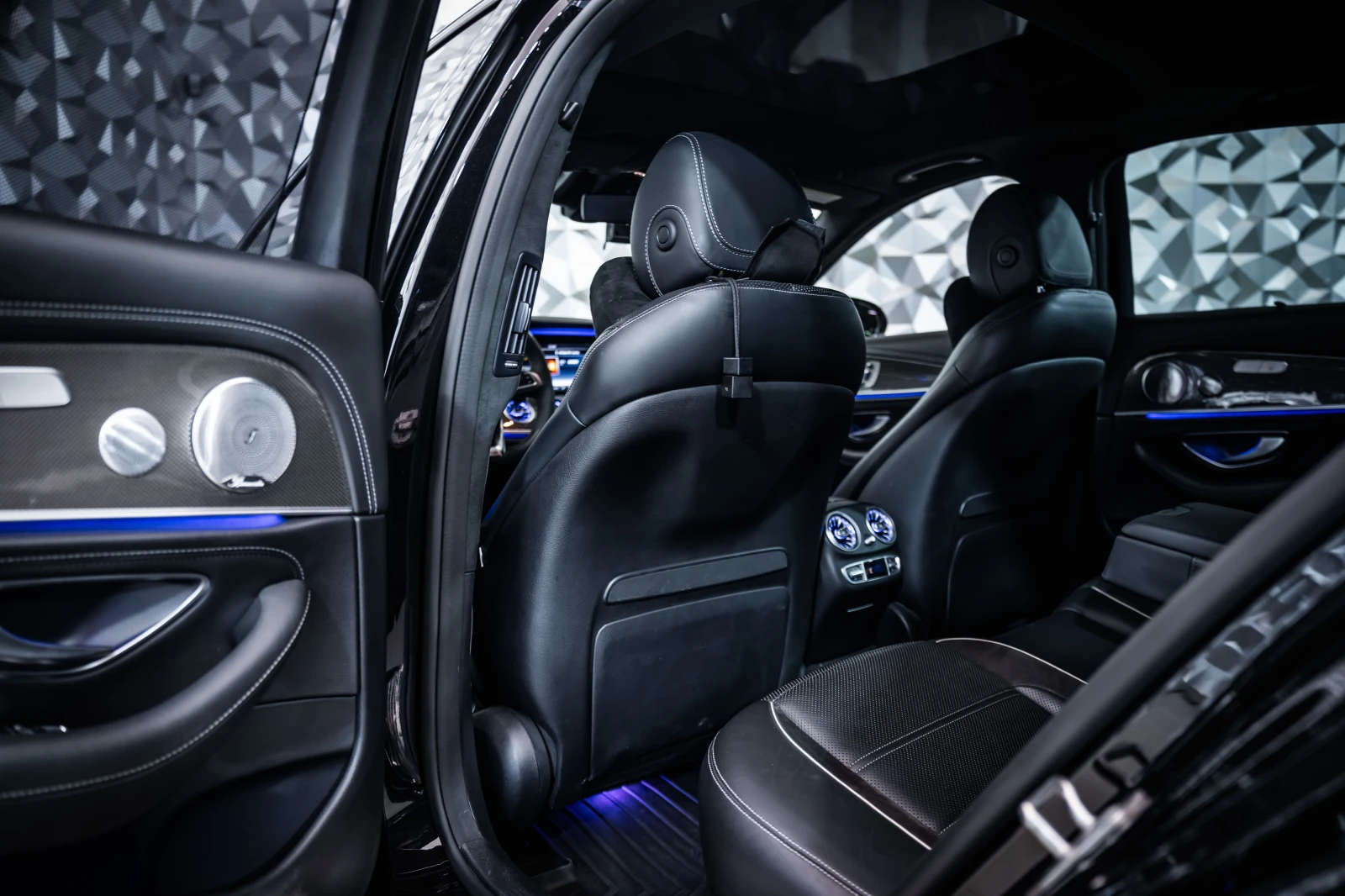 Mercedes-Benz E 63 AMG S 4M AMG* Pano* Burm | Mobile.bg � ����������� 13