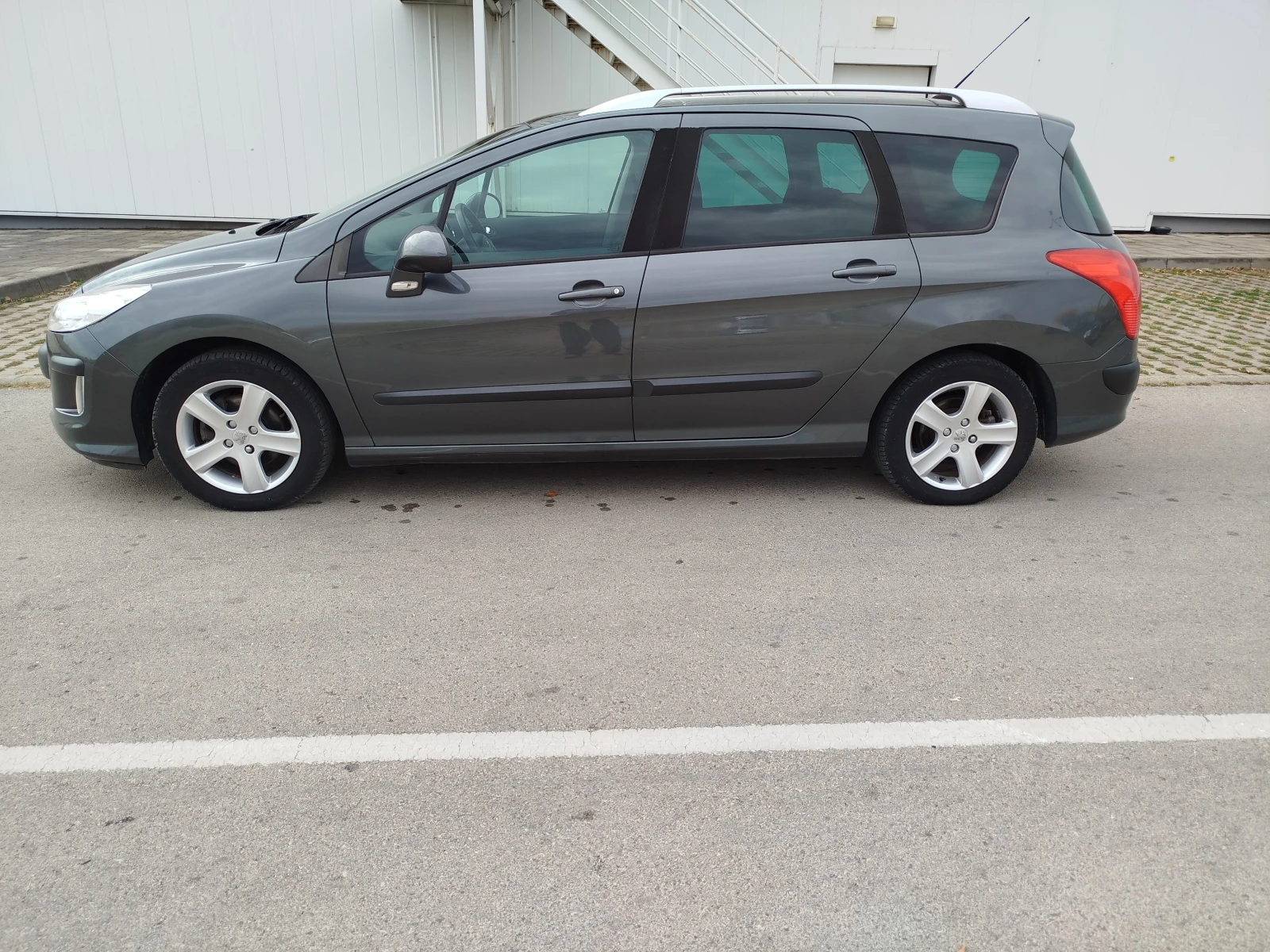 Peugeot 308 1.6-120�� -6+ 1-�������� | Mobile.bg � ����������� 3
