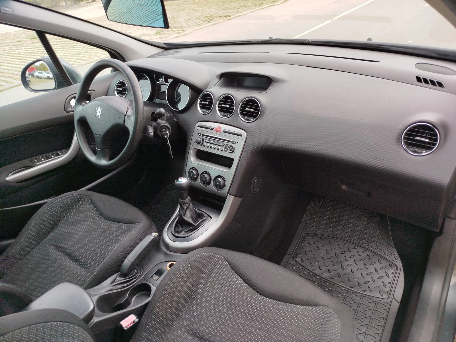 Peugeot 308 1.6-120�� -6+ 1-�������� | Mobile.bg � ����������� 11