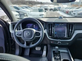 Volvo XC60 R Design /DISTRONIC/360/PANO/BLIND SPOT , снимка 8