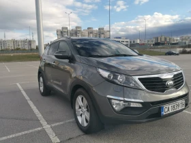 Обява за продажба на Kia Sportage 2.0 CRDI AWD/КАМЕРА/СЕРВИЗНА ИСТОРИЯ/АВТОМАТ/КАСКО ~21 999 лв. - изображение 2 | Auto.bg Обява за продажба на Kia Sportage 2.0 CRDI AWD/КАМЕРА/СЕРВИЗНА ИСТОРИЯ/АВТОМАТ/КАСКО ~21 999 лв. - изображение 2