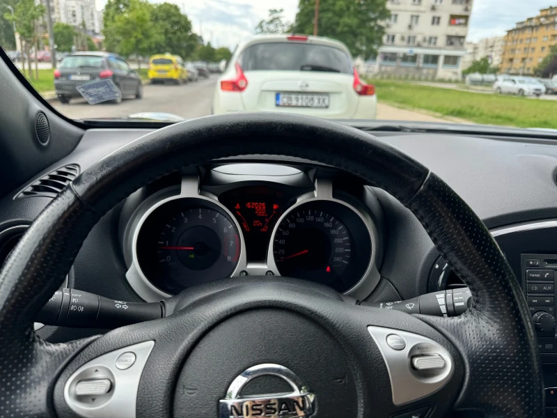 Nissan Juke Turbo, снимка 8 - Автомобили и джипове - 47895143