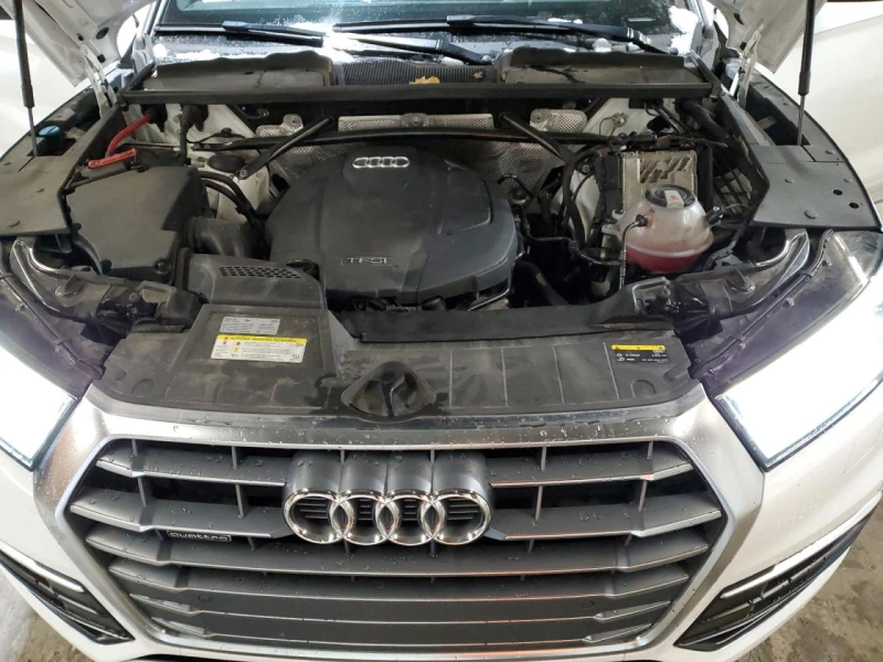 Audi Q5 PREMIUM PLUS, снимка 10 - Автомобили и джипове - 48538441