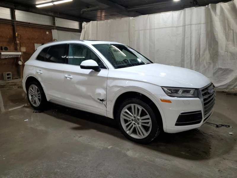 Audi Q5 PREMIUM PLUS, снимка 3 - Автомобили и джипове - 48538441