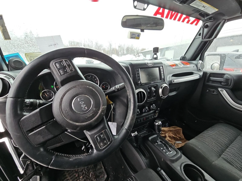 Jeep Wrangler UNLIMITED* RUBICON* * НАВИ* КЕЙЛЕС, снимка 8 - Автомобили и джипове - 49380732