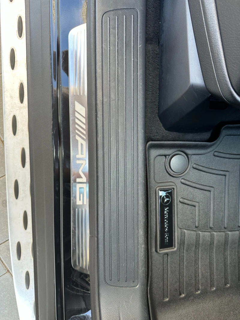 Mercedes-Benz ML 63 AMG V8 BITURBO 4Matic  ВЪЗМОЖНОСТ ЗА ЛИЗИНГ!, снимка 10 - Автомобили и джипове - 50961400