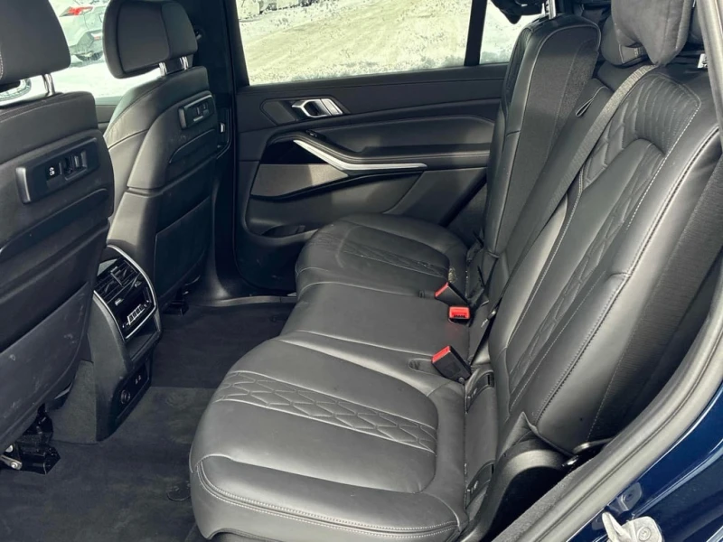 BMW X7 2022 xDrive40i * CARFAX * БЕЗ ПЪРВОНАЧАЛНА ВНОСКА, снимка 14 - Автомобили и джипове - 52807653