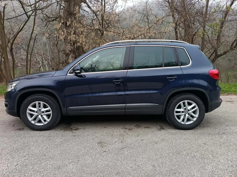 VW Tiguan 2.0TDI 4MOTION, снимка 3 - Автомобили и джипове - 52830354