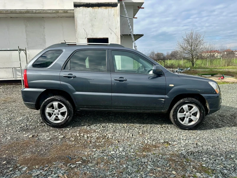 Kia Sportage 2.0i Facelift Газ/Бензин BRC, снимка 5 - Автомобили и джипове - 53391459