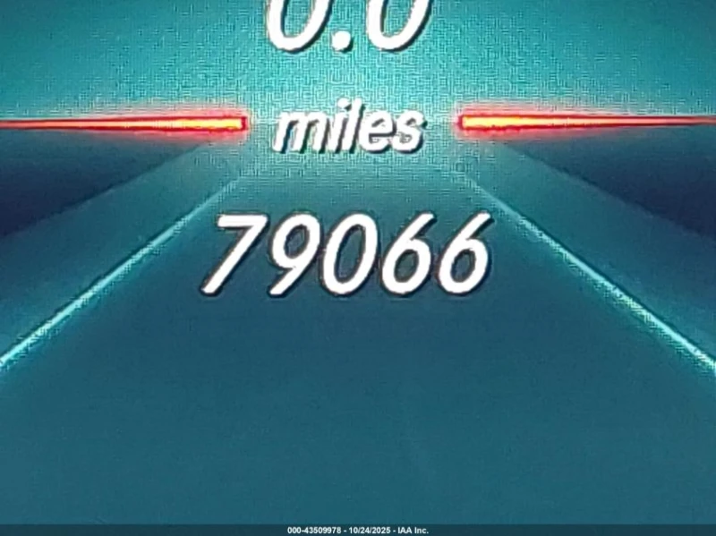 Mercedes-Benz GLC 300 2.0L I-4 DI, DOHC, VVT, TURBO, 255HP All Wheel, снимка 7 - Автомобили и джипове - 53447585