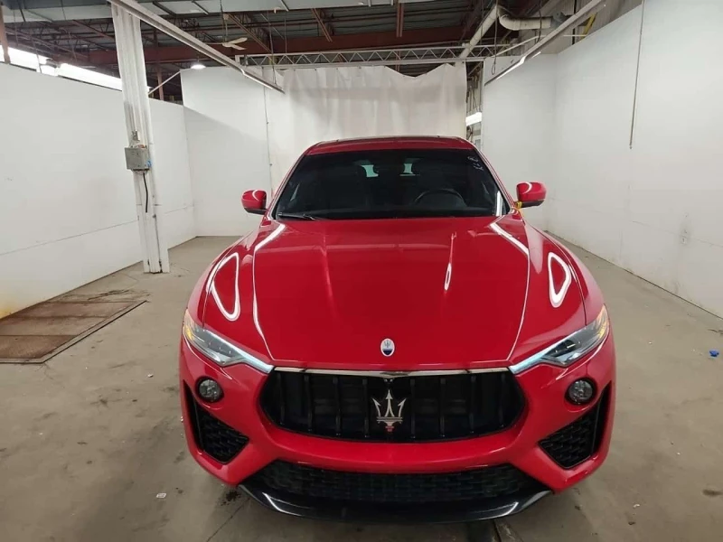 Maserati Levante * TRIBUTO * CARFAX * ЦЕНА ДО БГ, снимка 2 - Автомобили и джипове - 53508576