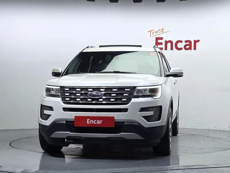 Ford Explorer 2.3 4WD, снимка 3 - Автомобили и джипове - 56497696