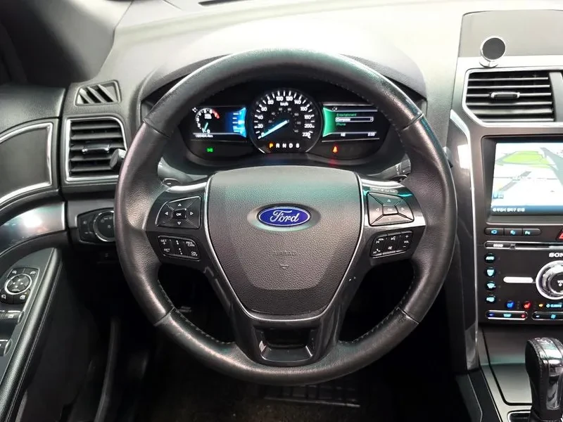 Ford Explorer 2.3 4WD, снимка 13 - Автомобили и джипове - 56497696