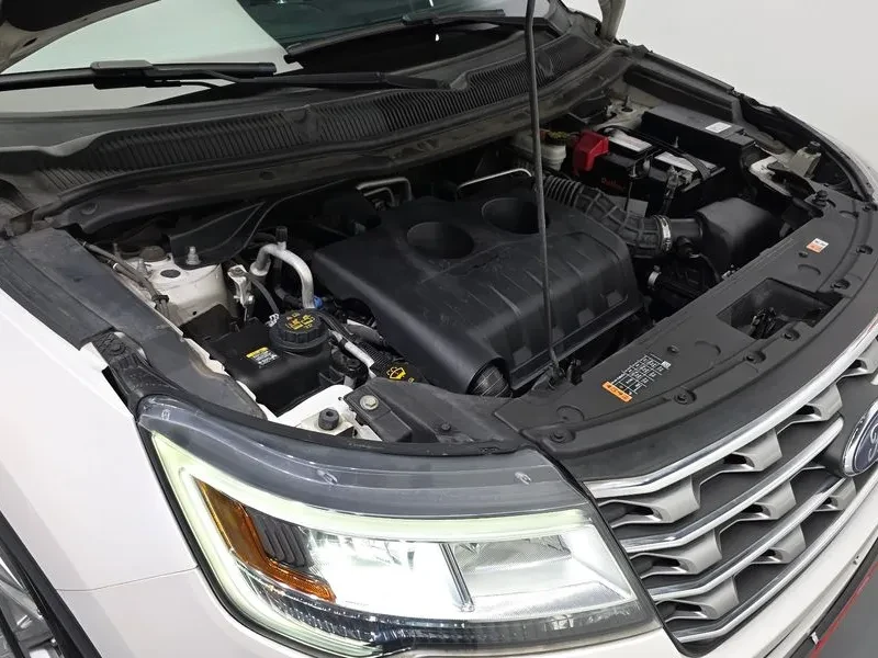 Ford Explorer 2.3 4WD, снимка 6 - Автомобили и джипове - 56497696