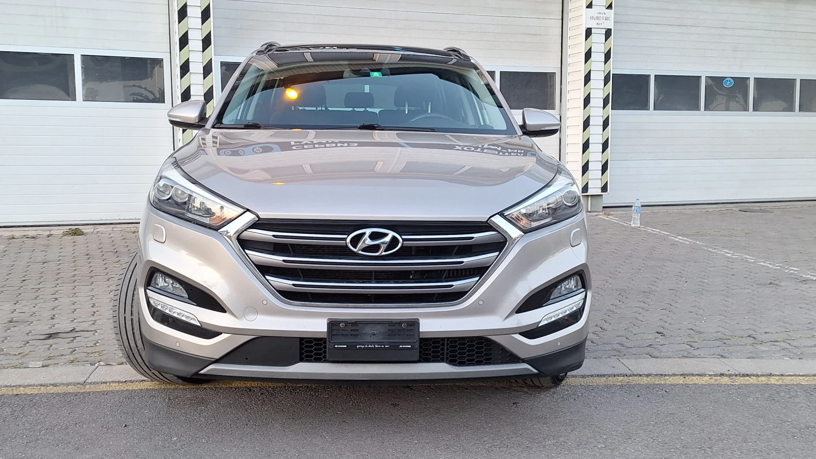 Hyundai Tucson 1.6 turbo  4wd Vertex Панорама Swiss Luks Edition - изображение 2