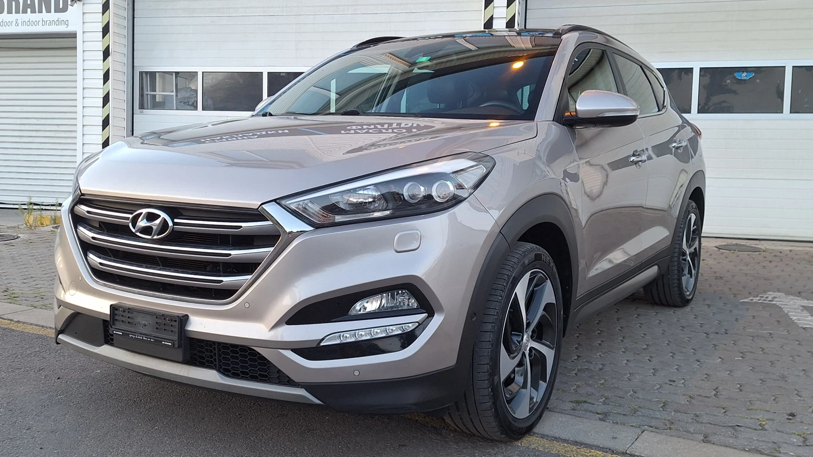 Hyundai Tucson 1.6 turbo  4wd Vertex Панорама Swiss Luks Edition - изображение 7