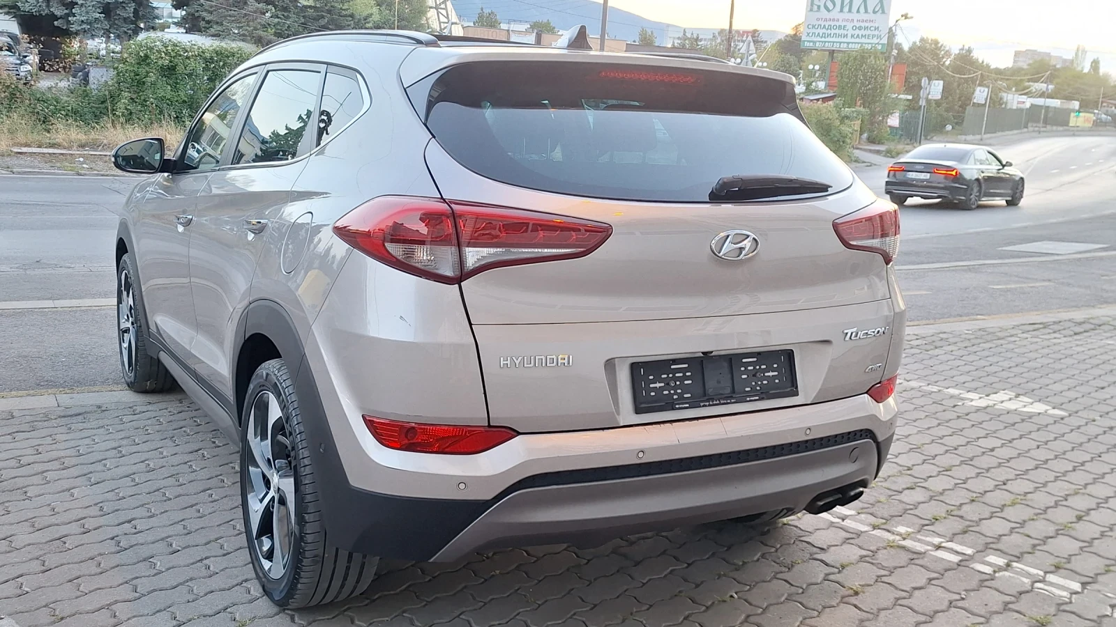 Hyundai Tucson 1.6 turbo  4wd Vertex Панорама Swiss Luks Edition - изображение 8