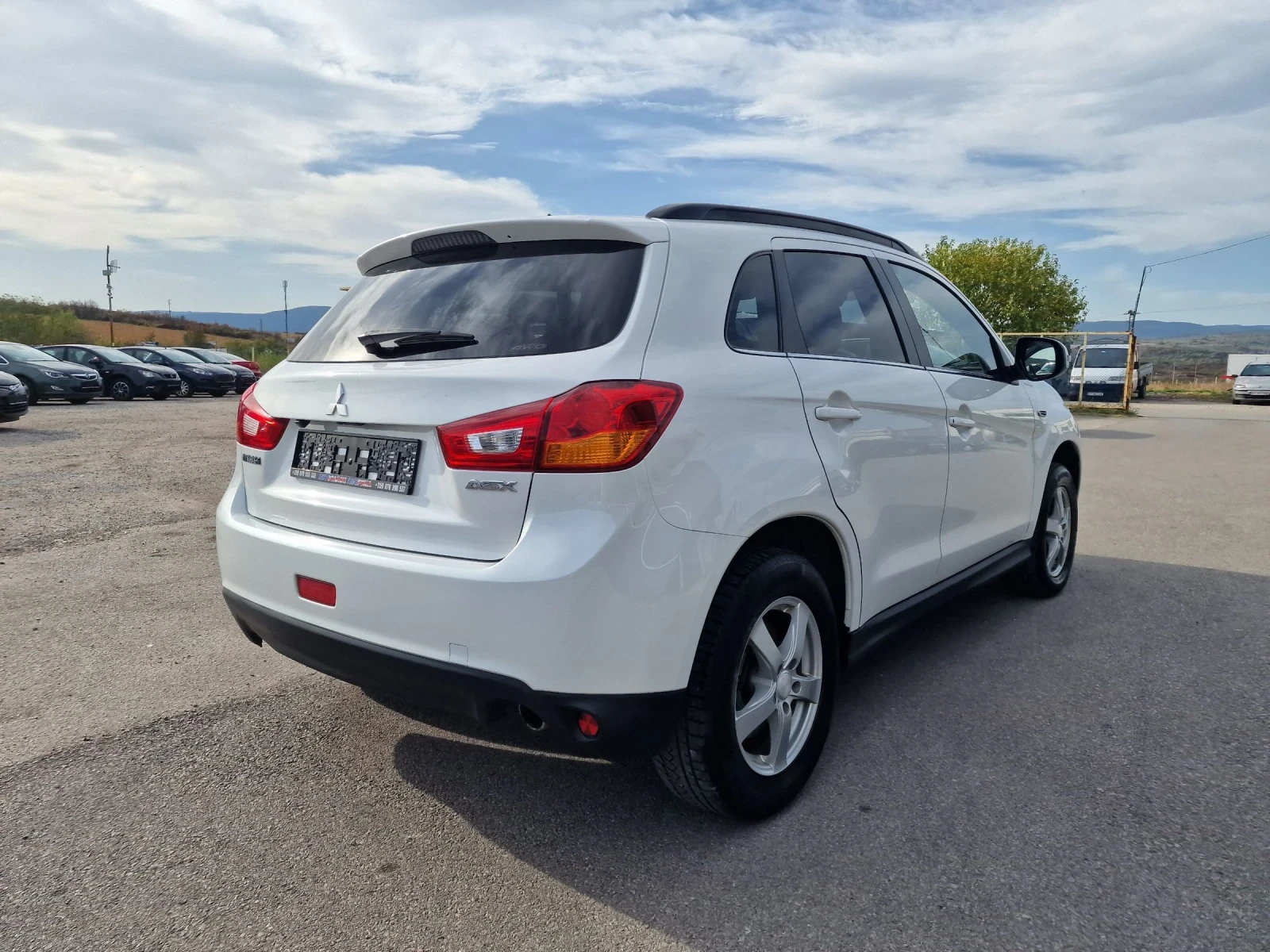 Mitsubishi ASX 2.2DI-D FACE 4X4 - изображение 6