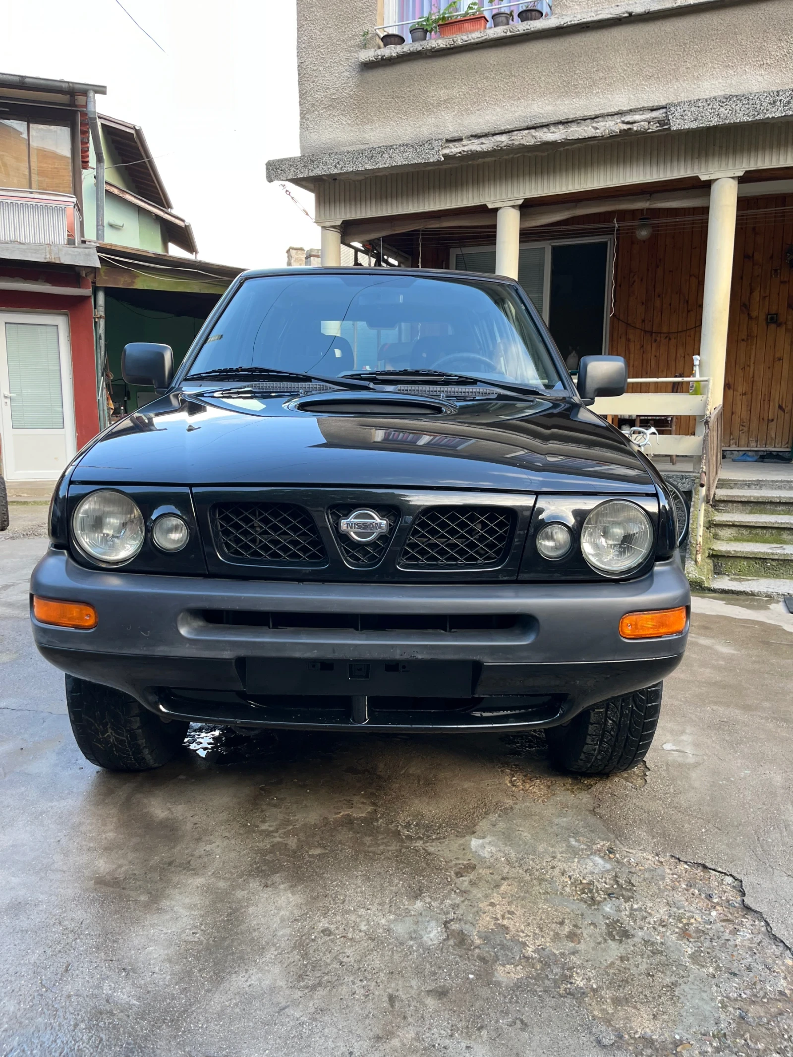 Nissan Terrano  - изображение 2