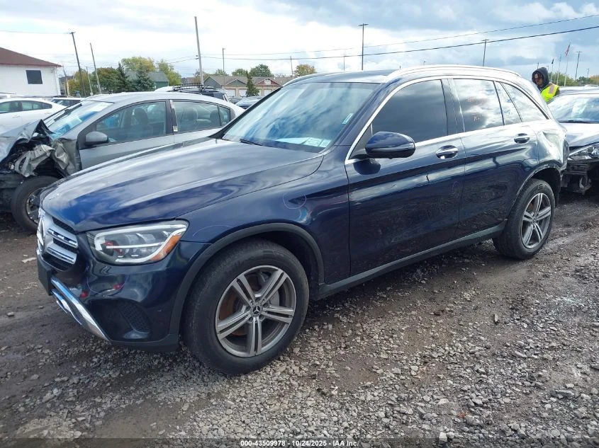 Mercedes-Benz GLC 300 2.0L I-4 DI, DOHC, VVT, TURBO, 255HP All Wheel - изображение 2