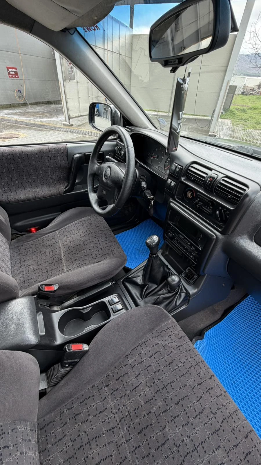 Opel Frontera 2.2 DTH, снимка 12 - Автомобили и джипове - 54085763