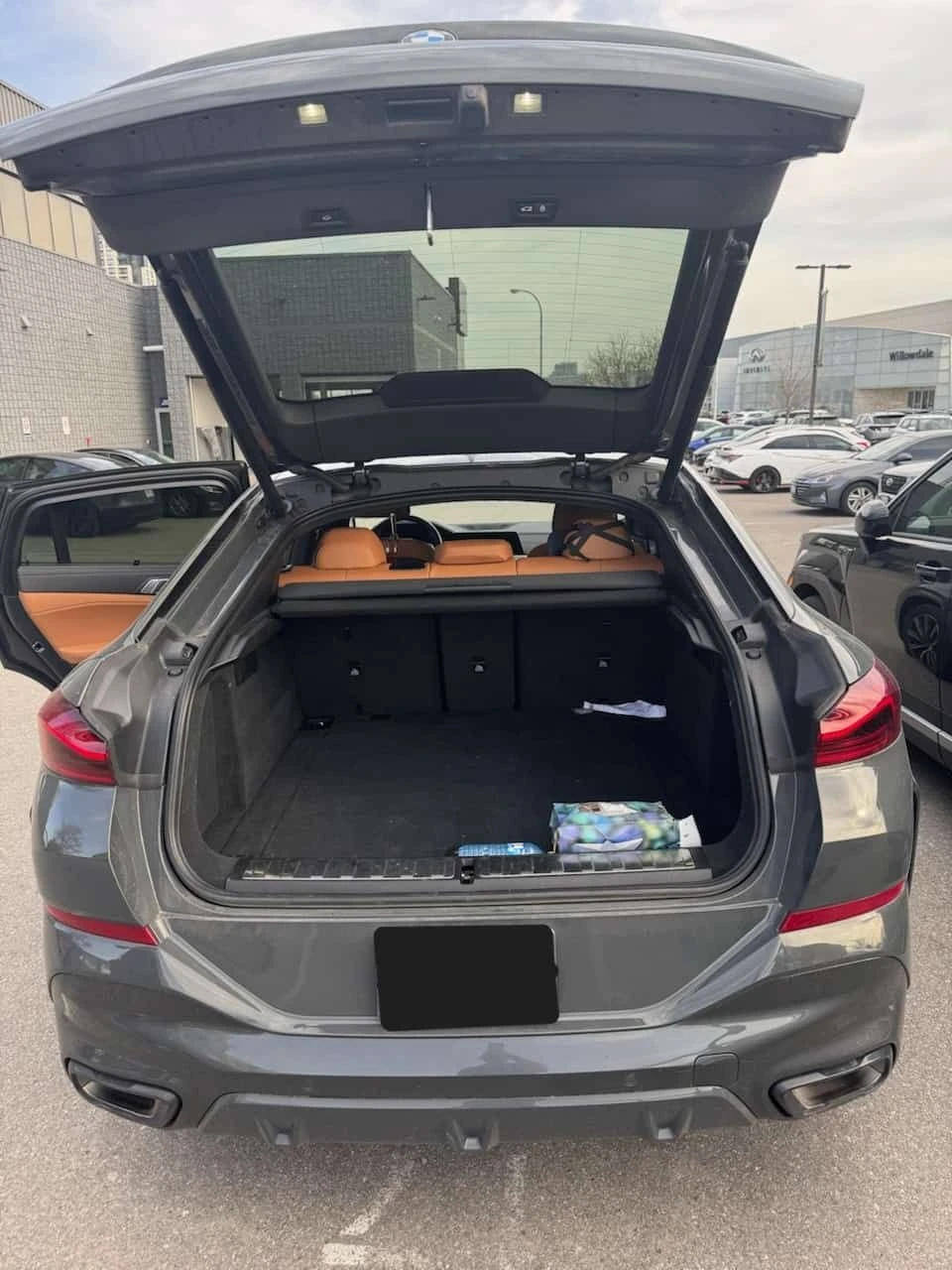 BMW X6 * xDrive40i * CARFAX * 360 * H/K, снимка 16 - Автомобили и джипове - 54418114