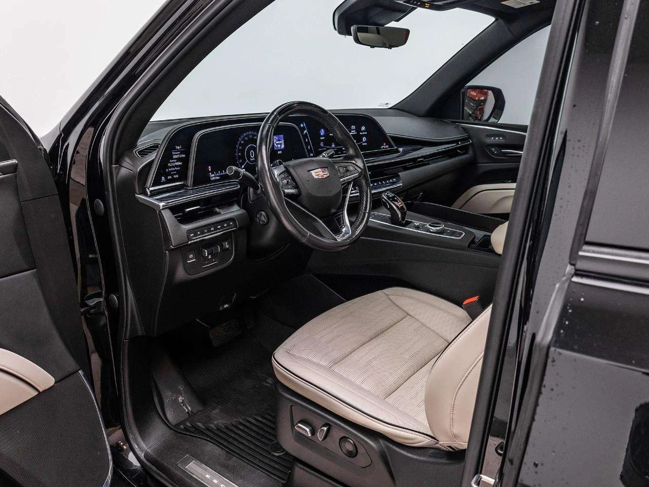 Cadillac Escalade Sport, 4х4, КОЖА, ЦЕНА ДО БГ, снимка 8 - Автомобили и джипове - 54873194