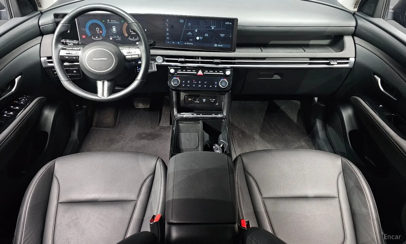 Hyundai Tucson, снимка 7 - Автомобили и джипове - 55193521